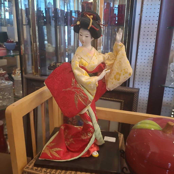 Oriental doll